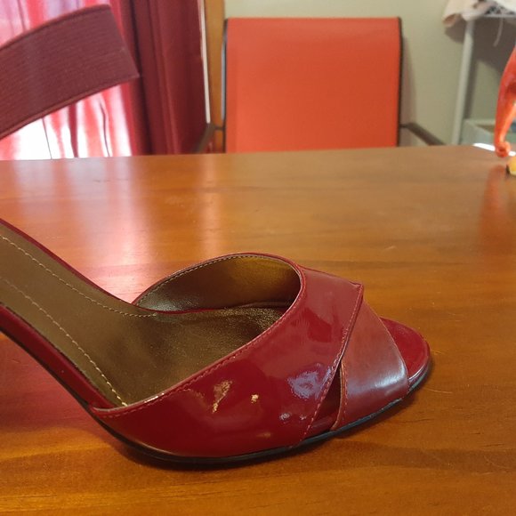 Brand New Circa Red Patent Leather Heels by Joan & David - Size 10M - Picture 12 of 13